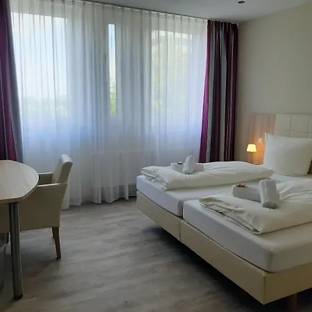 Siebenschlaefer Am Wasserturm Hotel 3*