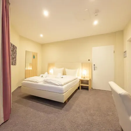 Siebenschlaefer Am Wasserturm