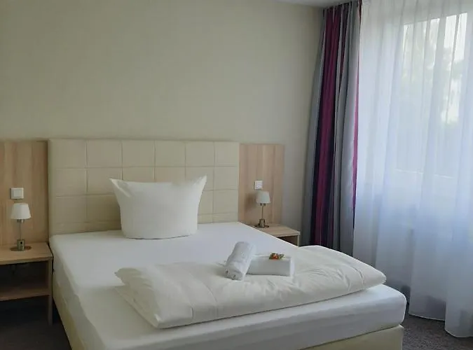 Siebenschlaefer Am Wasserturm