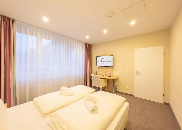 Siebenschlaefer Am Wasserturm فندق ألسدورف